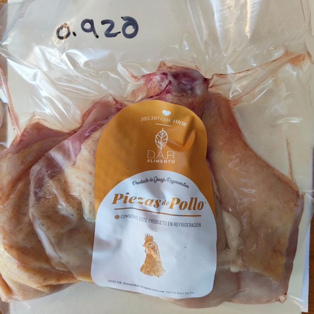 MITAD DE POLLO 1.015 kg